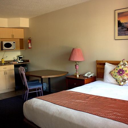 Grandview Motel Kamloops Zimmer foto